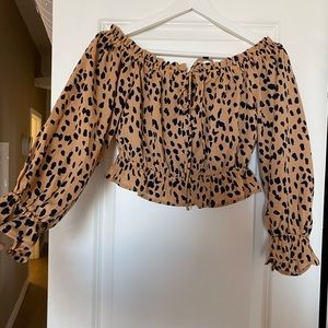 NOT AVAILABLE F21 Cheetah Print Cropped Top